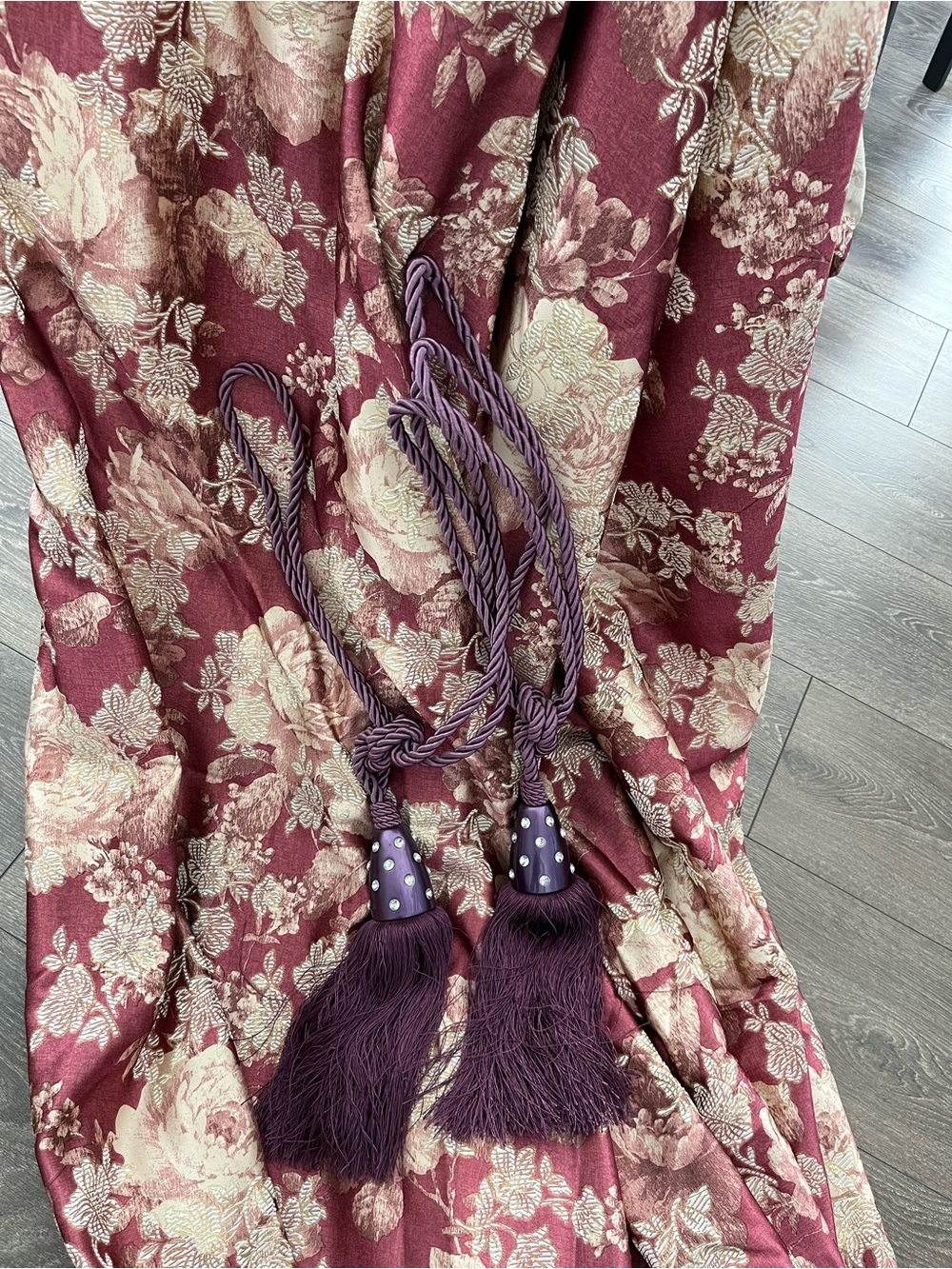 1 pair of Decorative Curtain + Tiebacks in Plum - Stylish Window Accessory